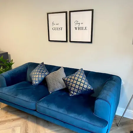 Luxury Riverside Centre * York